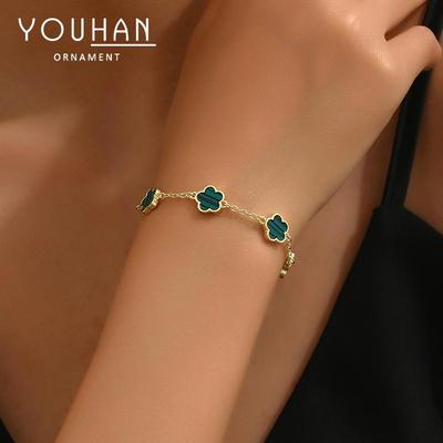 Elegante Bracciale da Donna Placcato Oro con Fiori a Cinque Petali – Gioiello Unico, di Alta Gamma, Versatile