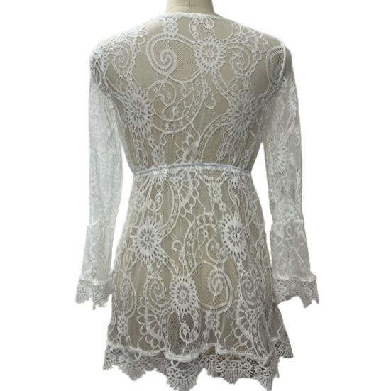 Sommer durchsichtiges Spitzen-Häkel-Mini-Bikini-Cover-Up-Kleid, tiefer V-Ausschnitt, lange Ärmel, hohe Taille, lockerer Saum, Strandkleid