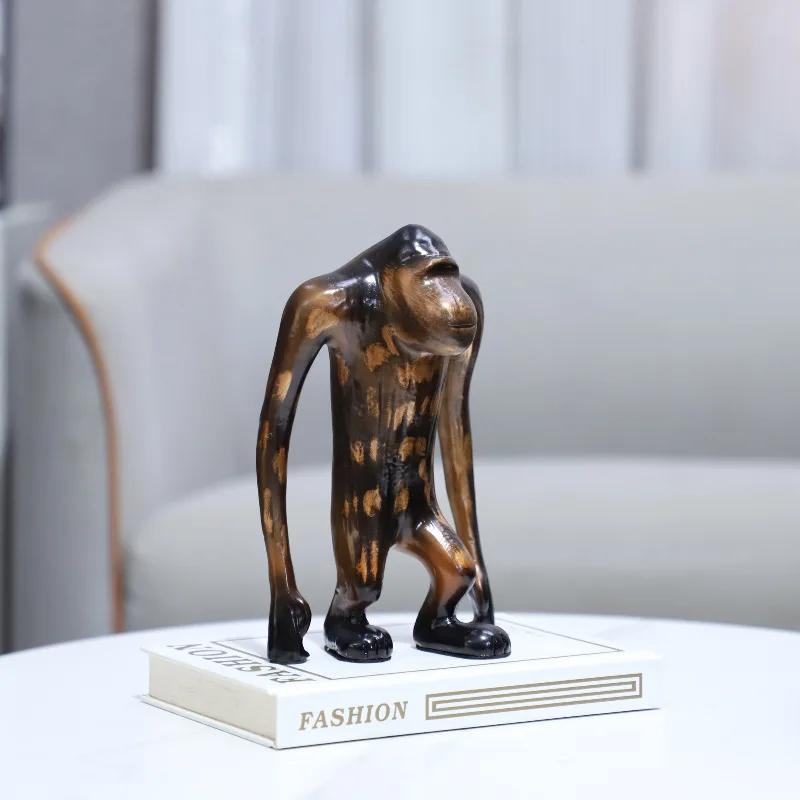 Europäische Abstrakte Harz-Langarm-Gorilla-Tier-Skulptur Ornament für Wohnzimmer Schlafzimmer Lustiges Tier Gorilla Handwerk Heimdekoration