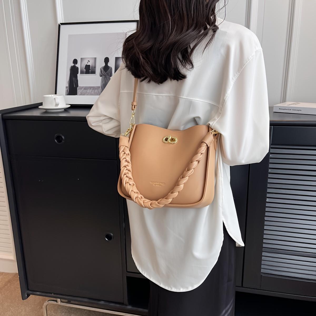 Модная веганская сумка через плечо — фото 8