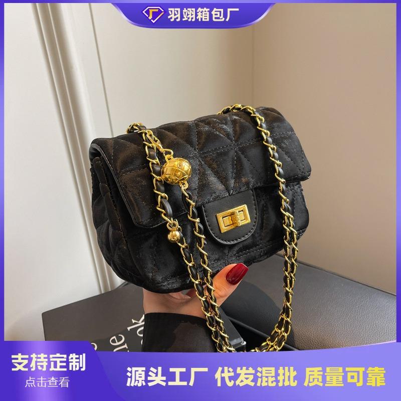 Rhombus chain bag women's autumn and winter new versatile niche shoulder messenger bag high-end small square bag