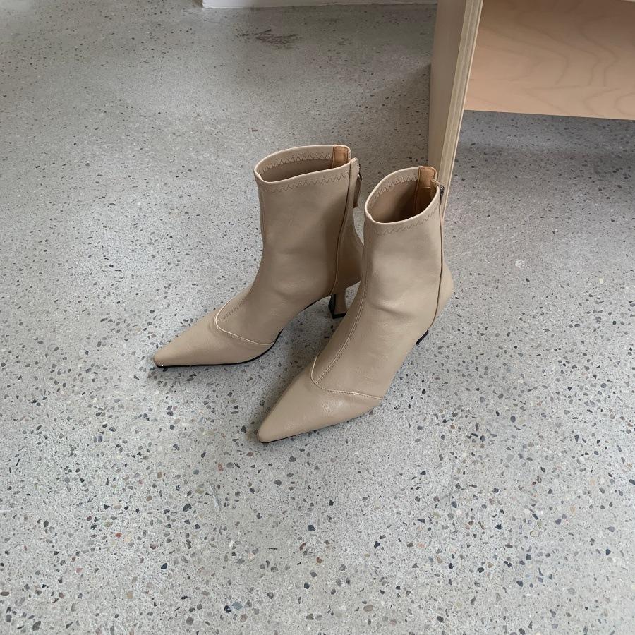 Pointed short boots women's boots autumn and winter boots French temperament thin boots thin heel high heel short boots women