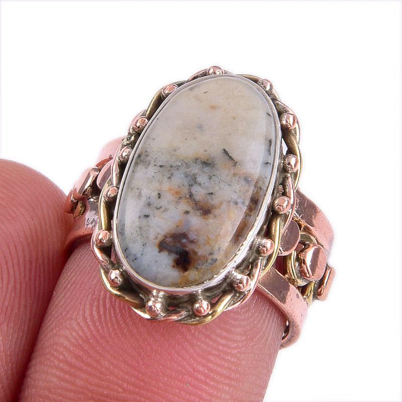 

Кольцо из серебра 925 пробы с натуральным опалом и дендритом, двухцветное, S.6 p8E20