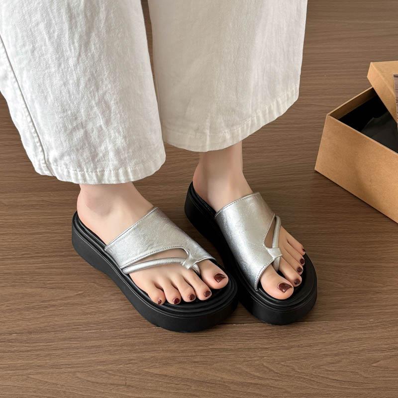 Summer Retro Casual Girls Boken Platform Slippers Non-slip Outer Wear One-word Cool Slippers Square Buckle Women's Shoes