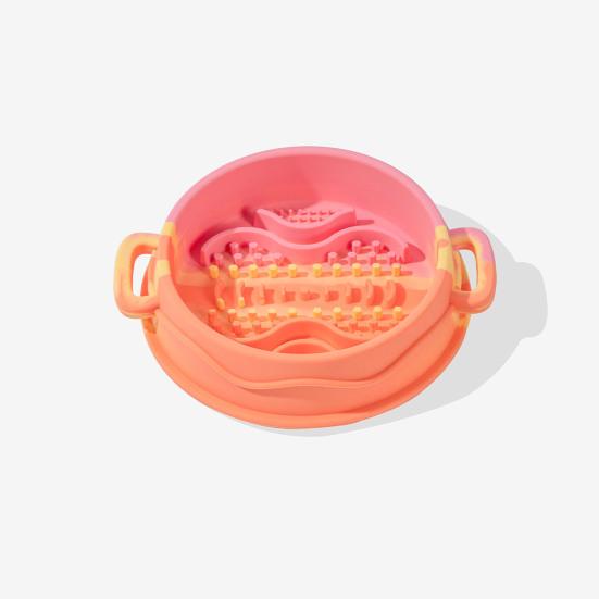 Pet Slow Feeder Bowl Silicone Dog Slow Eating Bowl with Double Handles Non-Slip Pet Feeding Dish with Suction Cups for Large Small Dogs Cats