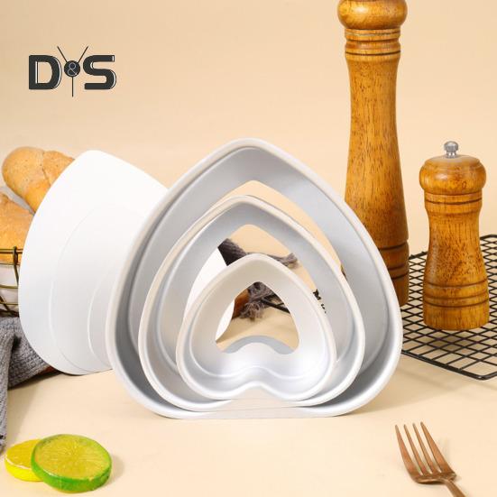 Heart Shaped Cake Pan Aluminum Alloy Fast Heat Conduction Baking Mold Tool for Weddings Parties Family Valentines Day Anniversary Heart Shaped Cake