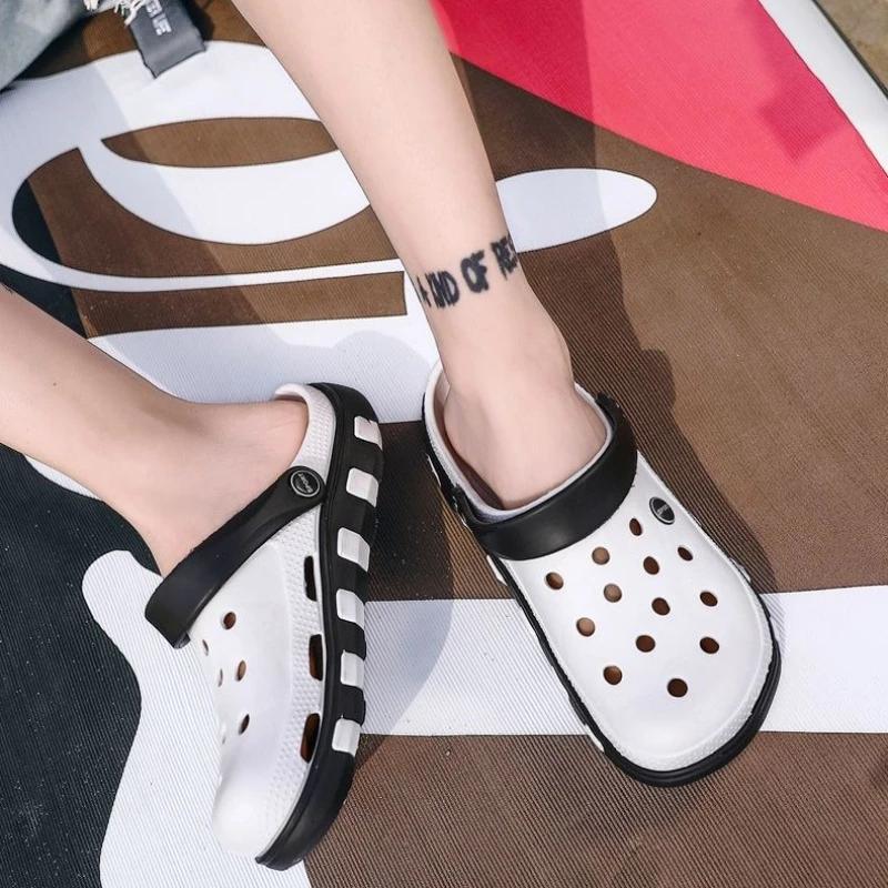 Hole Slippers for Men Beach Soft Summer Sale High Quality Sandals Man Comfortable 2025 Style Fun Clappers Original Shoes