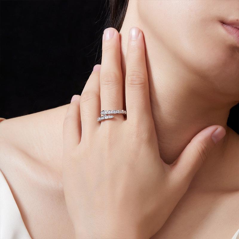 S925 Sterling Silver Moissanite Snake Bone Ring - Women's Classic Luxury Design