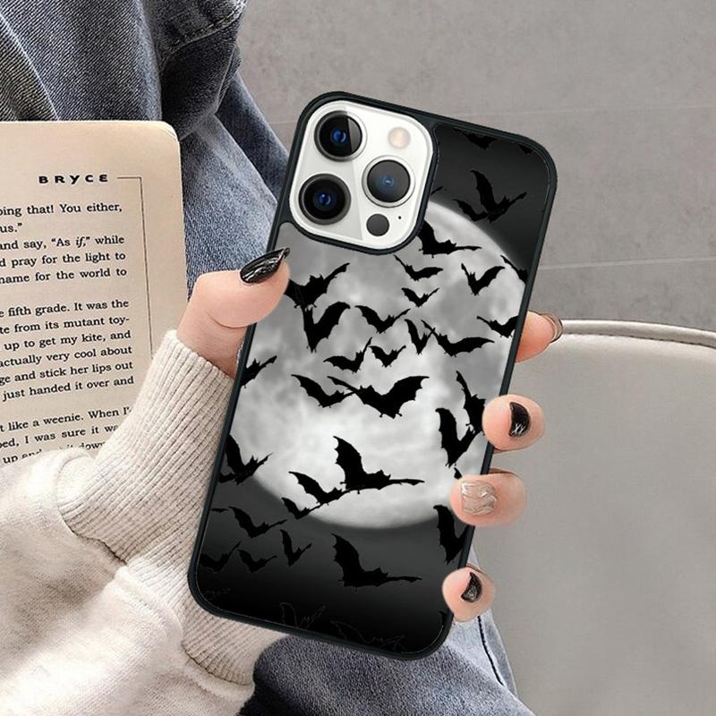 Vampire Bats Full Moon Phone Case for iPhone 17 Air 16 16e 15 Plus for Apple 13 11 12 14 Pro Max Cover coque Shell