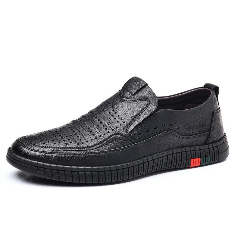 Men's hollow leather shoes Men's summer soft-soled soft leather breathable shoes Driving sandals One pedal hole shoes