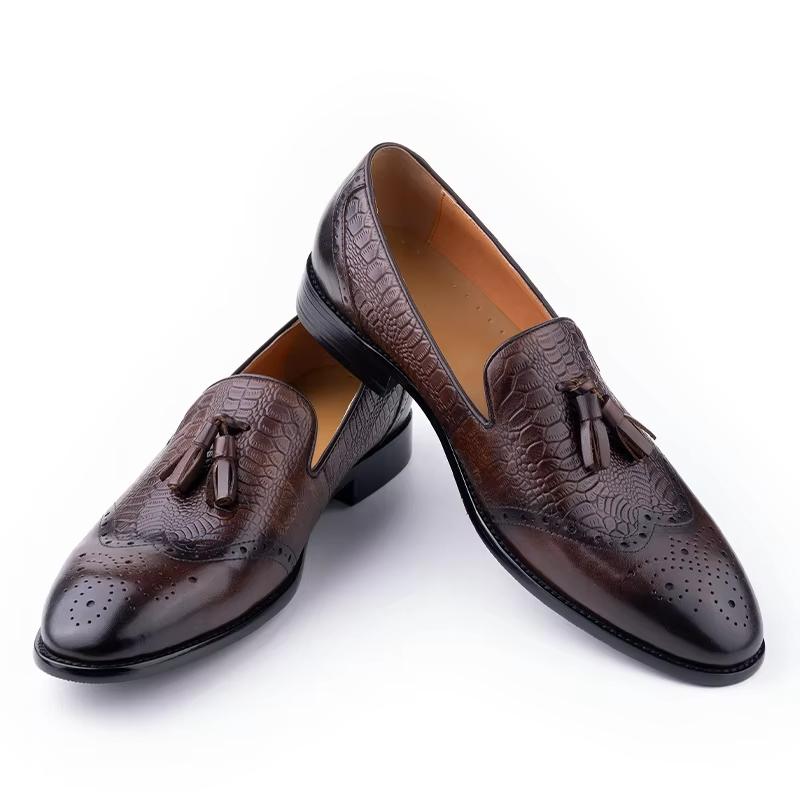 Fashion Wholesale Loafers Shoes For Men Handmade Genuine Leather Daily Wear Tassel Office Business Dress Shoe Coffee Brand Customization