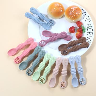 2ks Cute Baby Learning Lžičky Sada nádobí Silikonová lepkavá lžička pro děti Příbory Tréninková lžička Nádobí na krmení