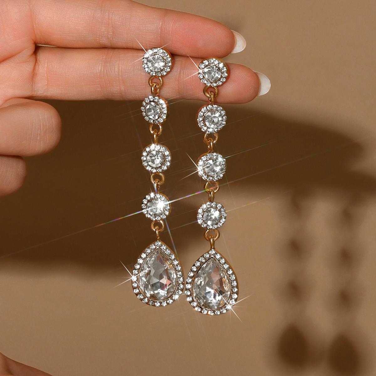 

Light luxury classic timeless versatile earrings and earrings, suitable for daily work, birthday gifts, and ear accessories