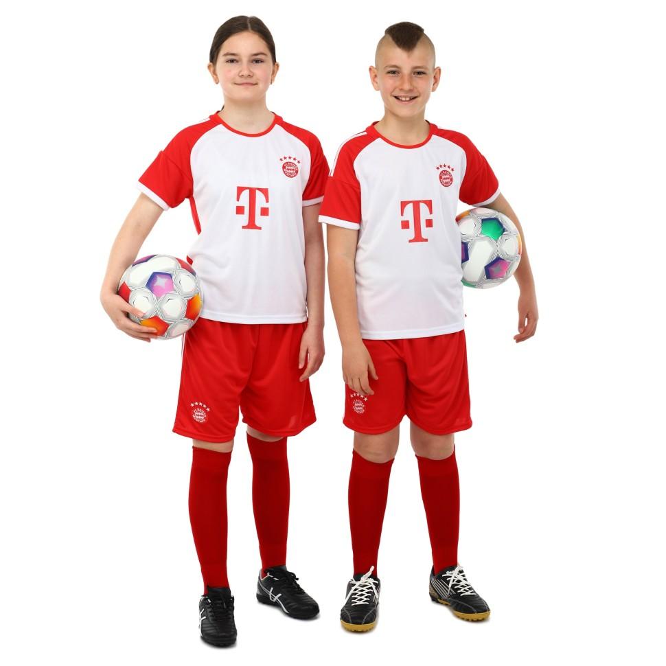 

Kid s soccer football uniform jersey and shorts Bayern Munchen CO-6321 XL