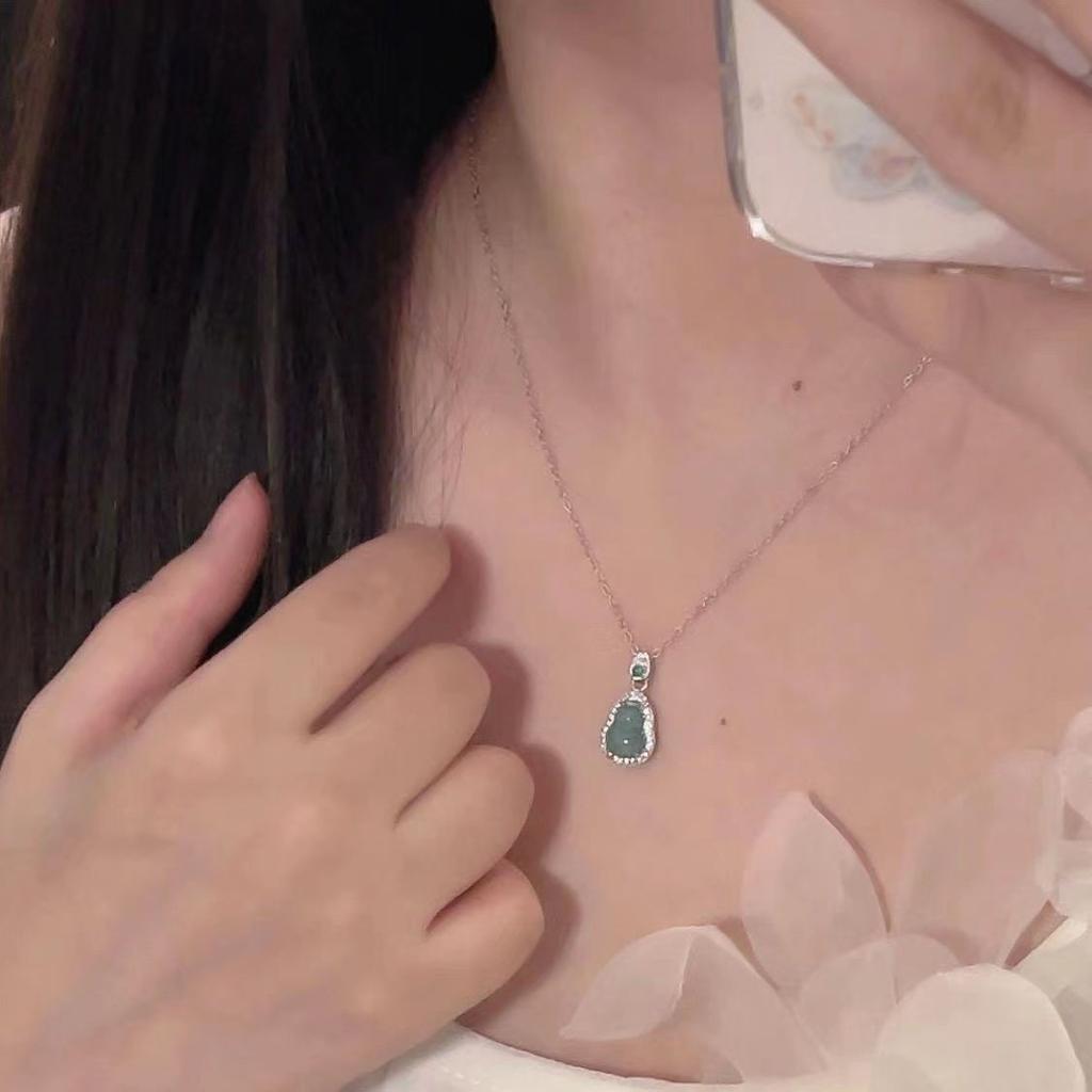 Guofeng New Chinese Gourd Pendant Necklace Women's Light Luxury Niche Design Sense Retro Elegant Personality Neck Chain Collarbone Chain