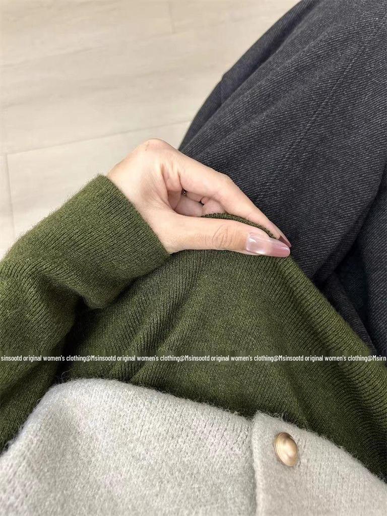 Olive Green Women's Slimming Knit Sweater - Autumn/Winter Half-High Neck Base Layer