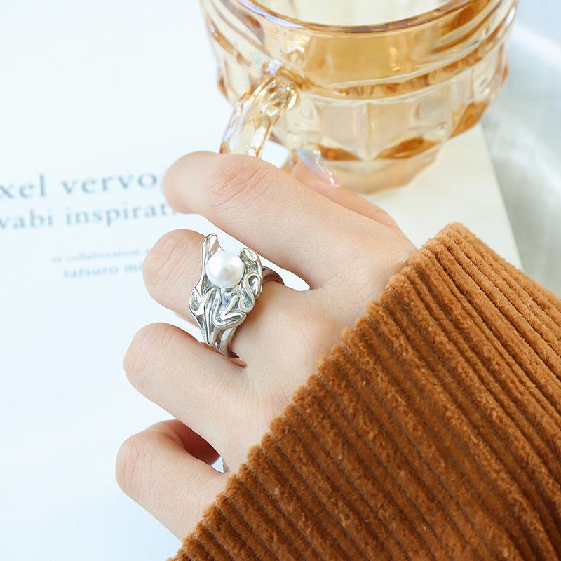 Australian Designer Women s Irregular Pearl Gold-Plated Titanium Steel Ring Size 7