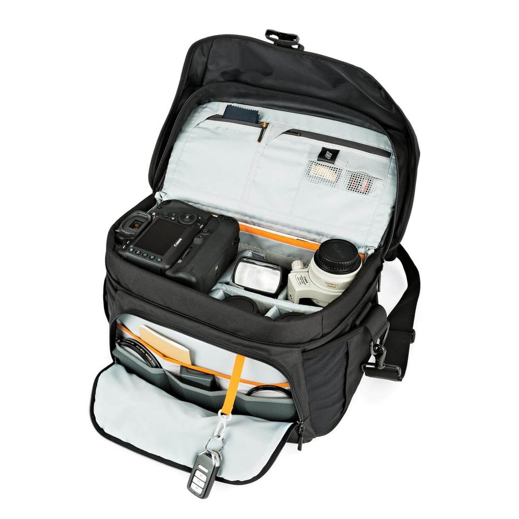 Lowepro Torba Nova 200 AW II Black