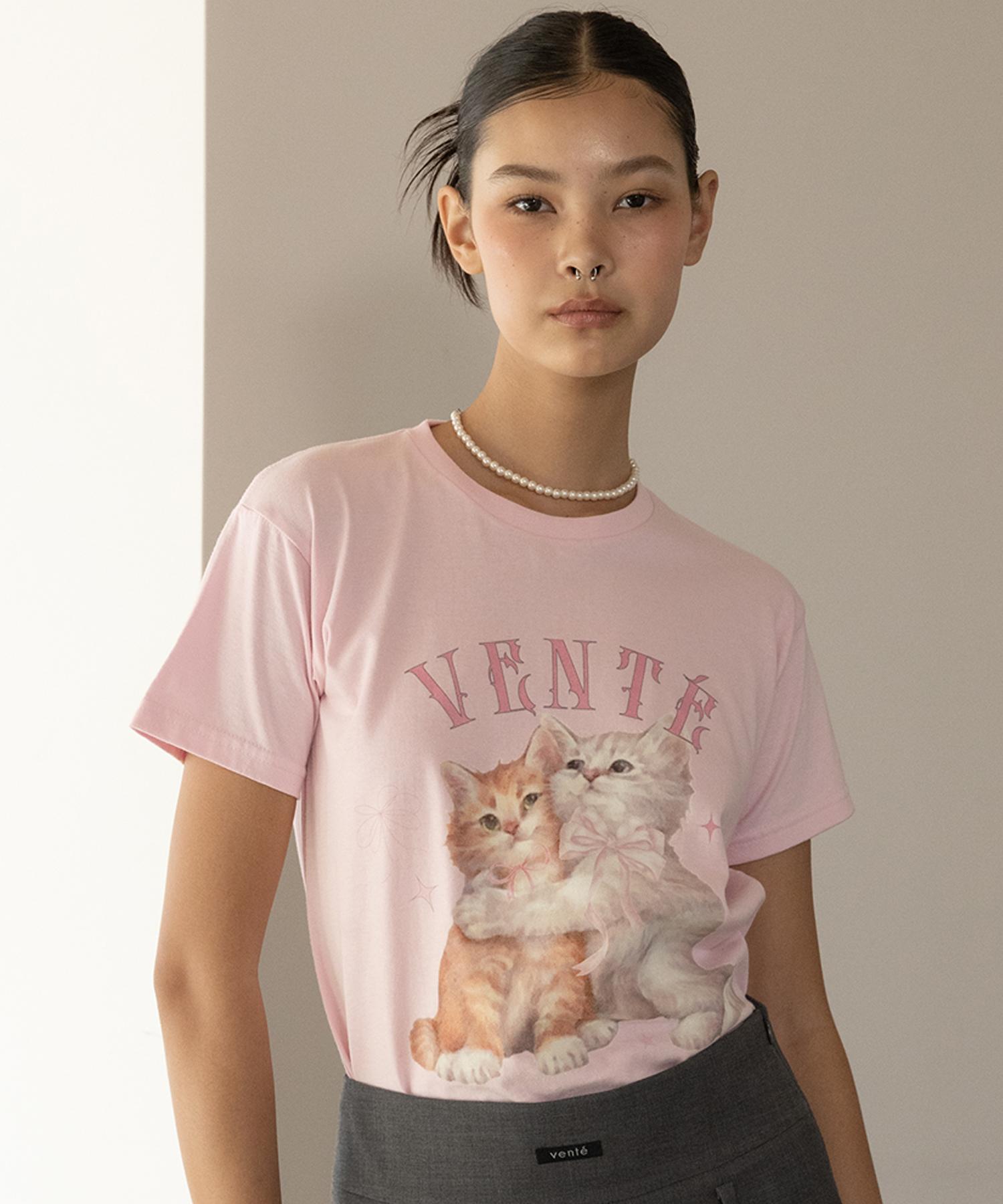 Bante Hugging Kitten With Bante Logo Tee 2 Colors Off-White/Free