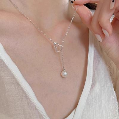 Colar de Franja com Pérola Simulada e Cabacinha Geométrica Vazada Para Mulheres Joia Versátil de Corrente para Clavícula de Luxo Leve Presente