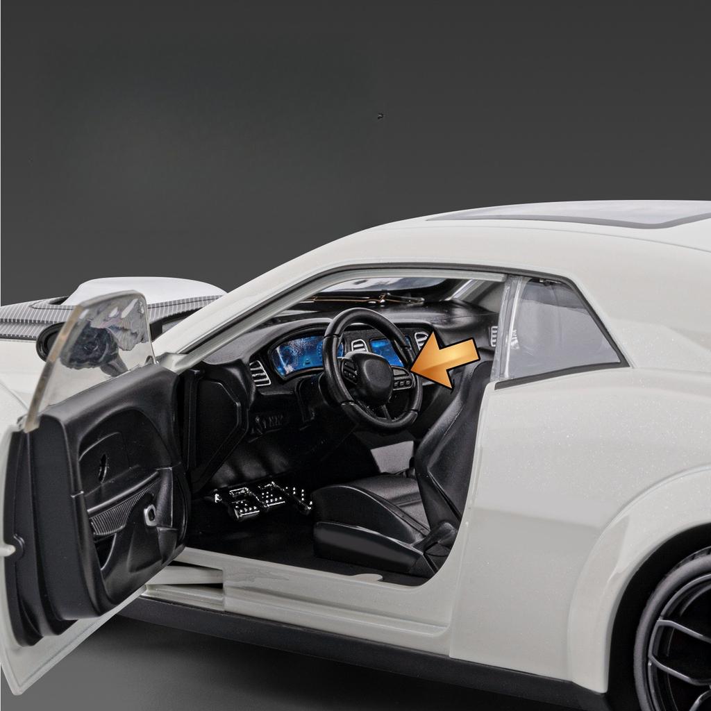 Car To 1:18 Hellcat Simulation Alloy Car Model Sound And Light Pull Back Children'S Toy Car