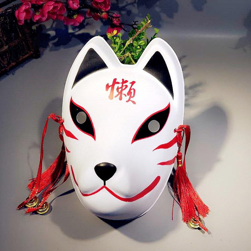 

Расписанная вручную маска лесной лисы-светлячка, вдохновленная Книгой друзей Нацумэ