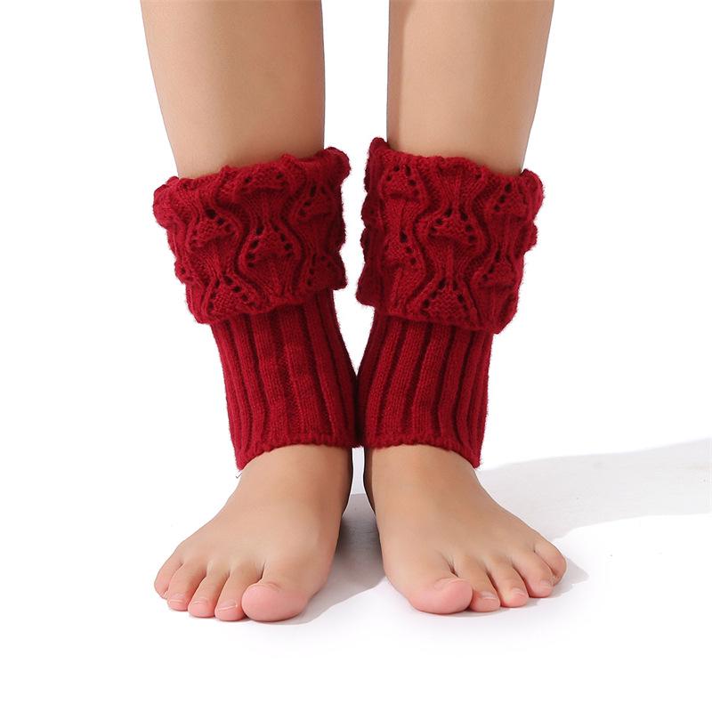 

Жіночі в язані вовняні пінетки та гетри на ґудзиках для осені/зими