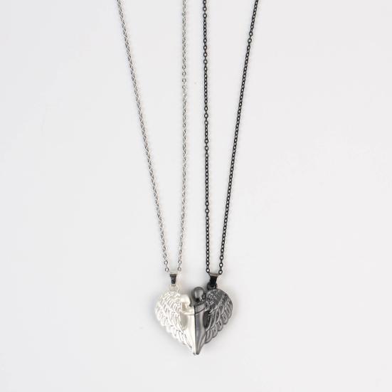 1 Set Matching Angel Couple Necklaces Magnetic Heart Angel Pendant Necklaces Romantic Love Heart Necklaces for Couples Valentine's Day Gift
