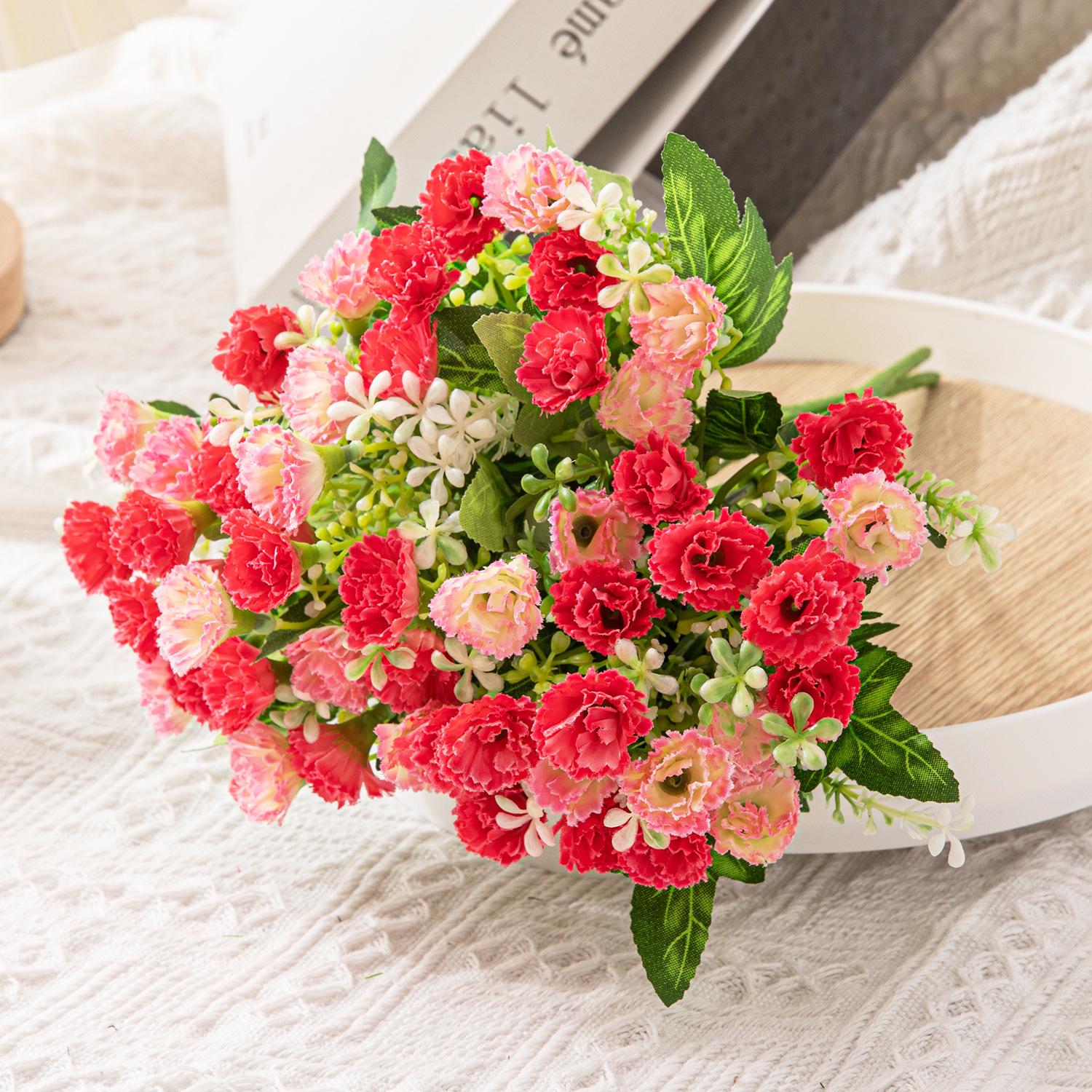 Red Artificial Carnation Flowers, Fake Silk Bouquet with Greenery for Home & Wedding Decor розовый