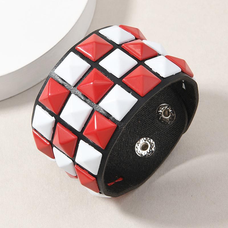 18 Color Punk Hip-Hop Three Rows Of Square Rivets Pu Leather Big Wide Bracelet For Male Female Buckle Wristband Vintage Jewelry