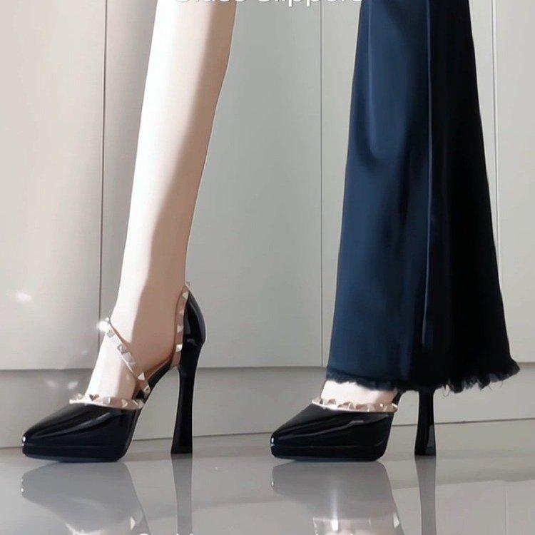 New waterproof table pointed rivets thick heel high heels women's word with sexy nude beautiful versatile high heels