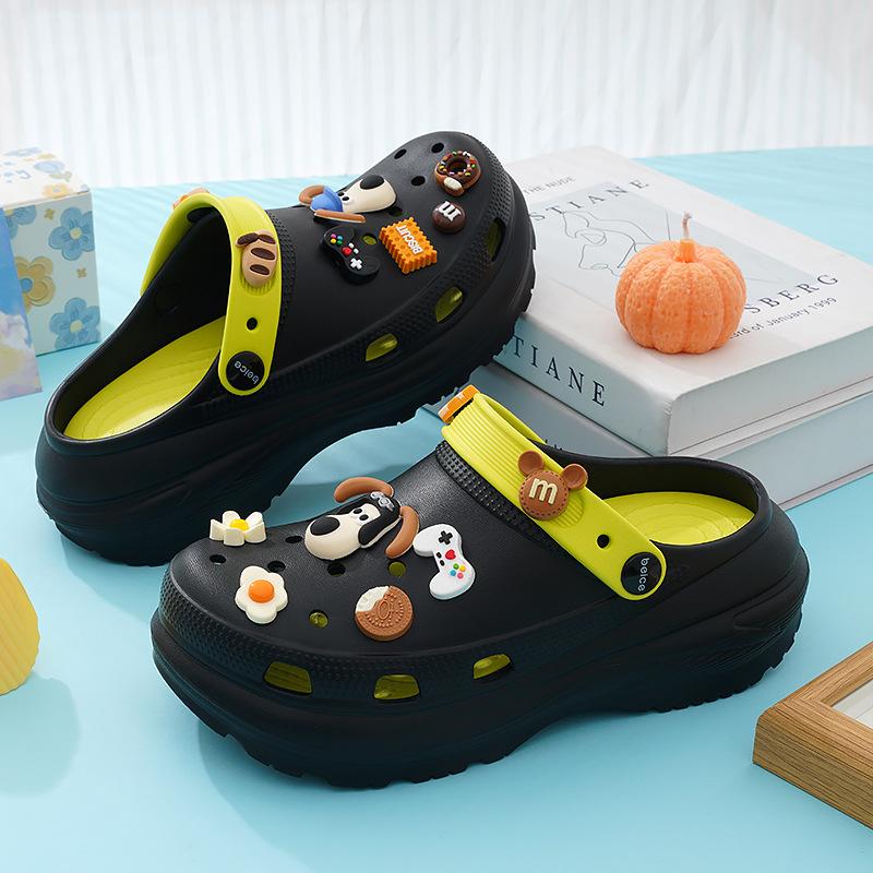 

Оуян Нана Садовые туфли Голова Собаки Облачная платформа Женские туфли Клиновидные сандалии Легкие Баотоу Пещерные Пляжные сандалии 39/40