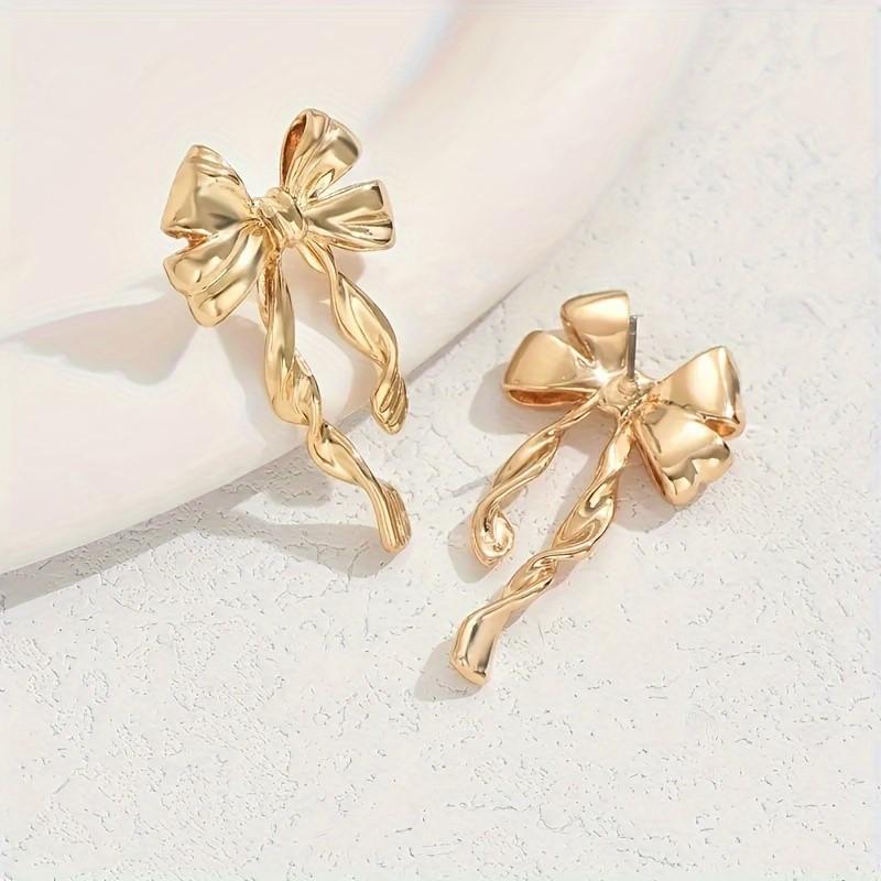 Golden Bowknot Stud Earrings for Women Elegant & Chic Design Personality Earrings Jewelry Gifts
