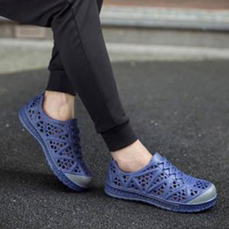 WTEMPO Herresandaler Sommer Myk Såle Lav Hæl Hul Blandet Farge Pustende Sklisikker Strandsko Tykk Såle EVA Ettstykke Plast Komfortabel Sandal