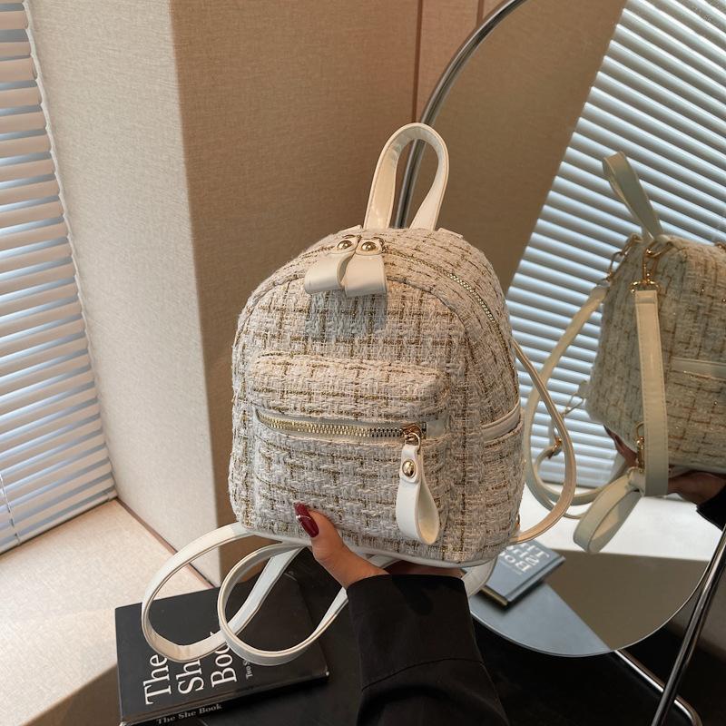 Niche Portable Backpack Women's New Fashion and Lightweight Travel Backpack To Work Commuter Mini Schoolbag