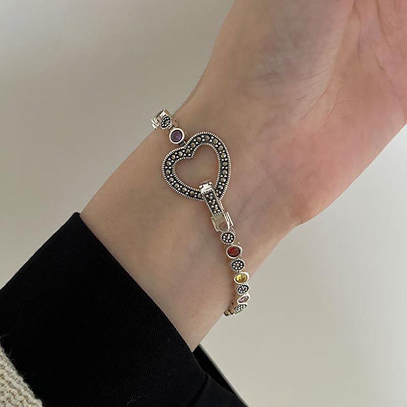 Multi Colored Women's Bracelet with New Fashion and Creative Design, Geometric Handmade Birthday Party Jewelry