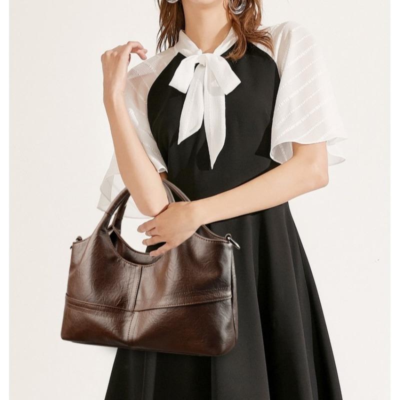 A Handbag for Middle-aged Women, A Single-shoulder Crossbody Bag, A High-end Commuter Underarm Bag