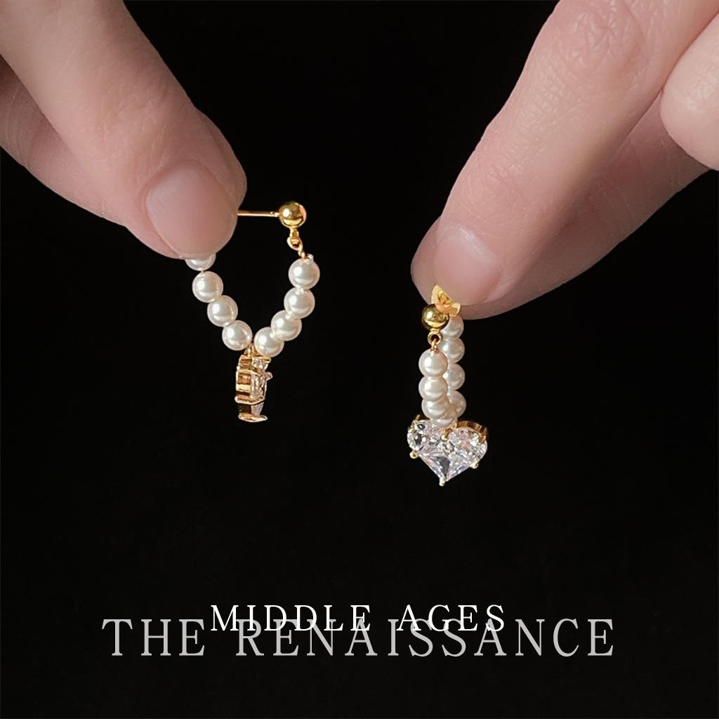 Light pearl love zircon earrings retro literary stud earrings French ear jewelry