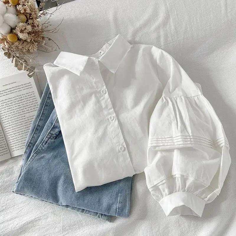 Puffärmel Blusen Damen Weiß Umlegekragen Preppy Sinn für Design Schicke Damenoberteile Koreanische Mode Einfache Sommerbluse
