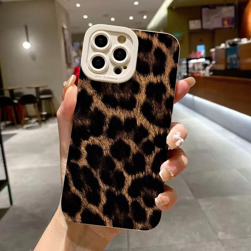Brown Black Leopard Print Phone Case For iPhone 17 16 11 12 13 14 15 Pro Max 15 16 Plus X XR XS MAX 16e Shockproof Cover Fundas