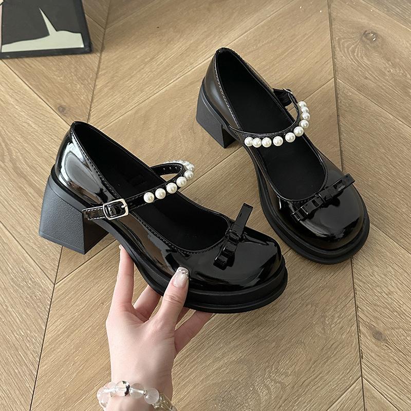 

Pearl thick heel sweet bow light mouth single shoes women s summer fashion versatile one-word buckle with Mary Jane high heels 35 чорний