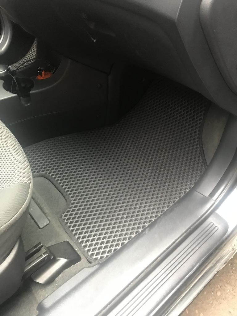 EVA Mats (black) for Kia Sportage 2004-2010