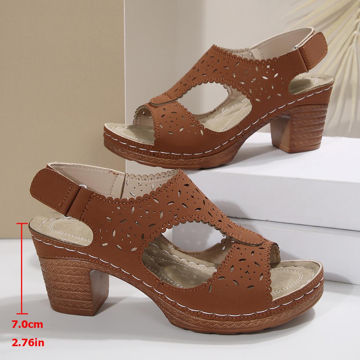 

Большие размеры босоножек на высоком каблуке для женщин лето 2025 новые модные полые дышащие босоножки на толстом каблуке для женщин 43 темно-коричневого