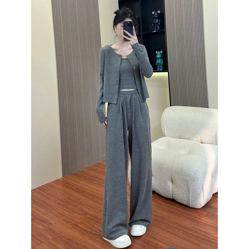 

Ленивый Расслабленный Настроение Атлежерный Комплект-Тройка Кардиган Light gray three-piece set S(80-100)