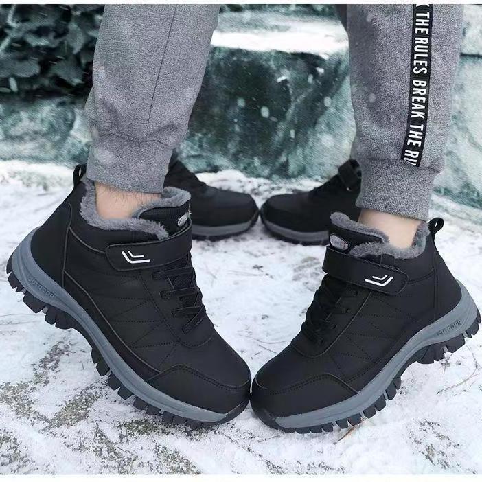 Men's Autumn/Winter Velvet & Cotton Walking Shoes: Warm Snow Boots & Casual Footwear for Middle-Aged & Elderly