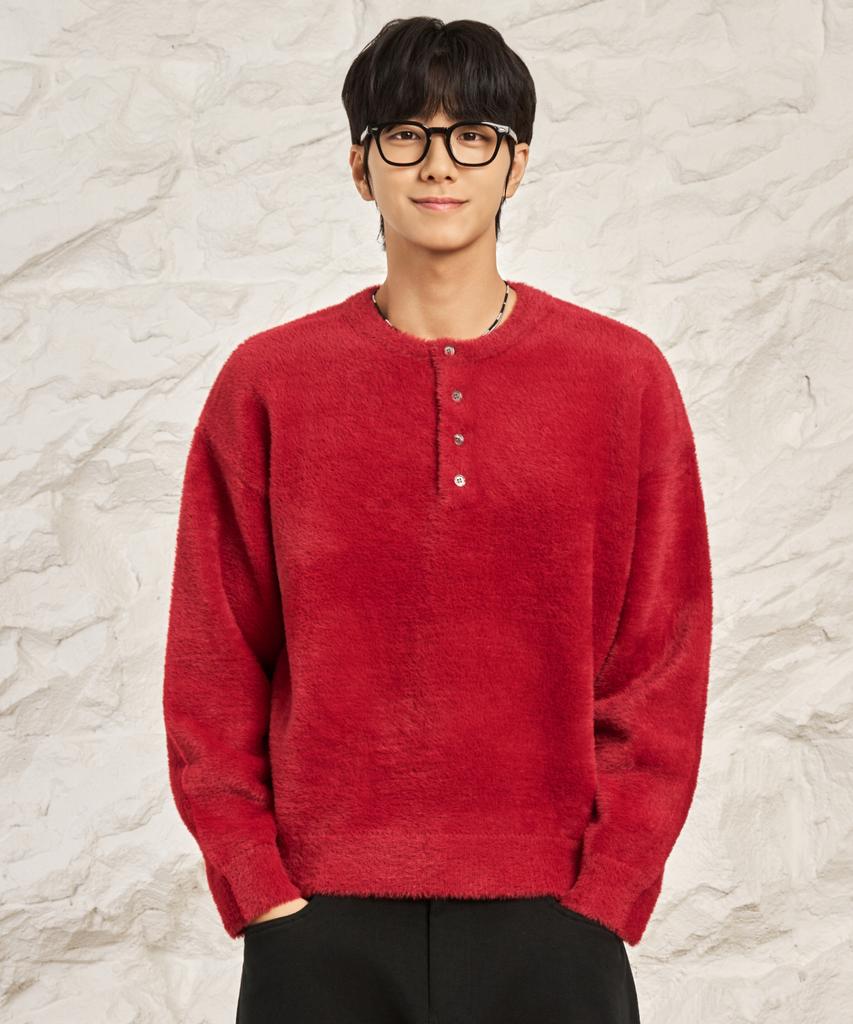 HYOJI Fw Oversized Heavy Angora Semi-Crop Henley Neck Knit (7 Colors)