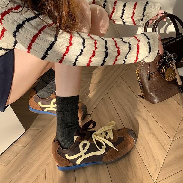 

Cowhide version inner height increase crooked head lace-up casual sports little white shoes versatile Forrest Gump shoes board shoes women 35