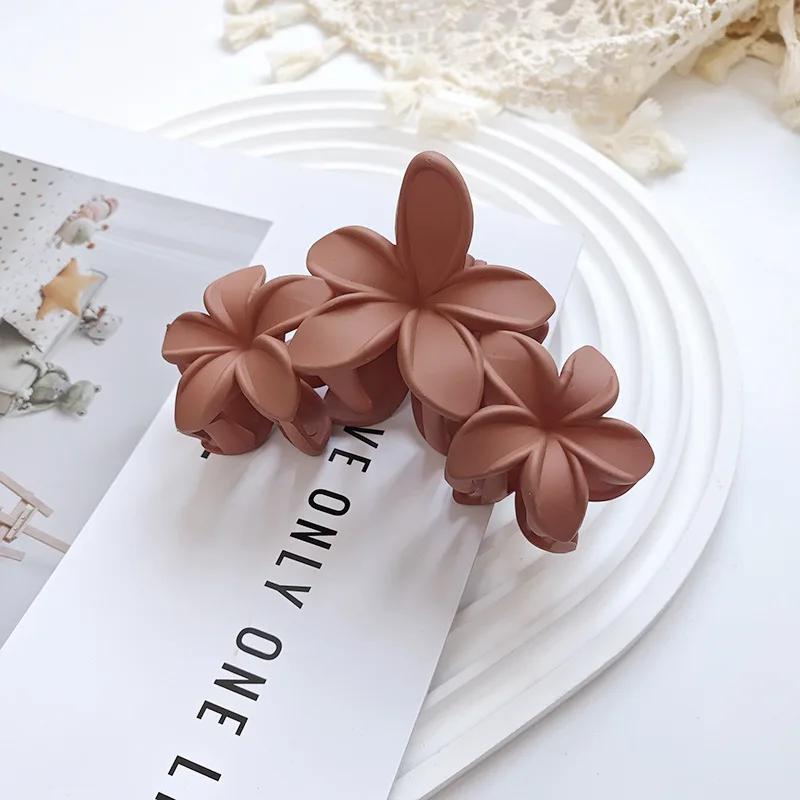 Korean Fashion Gradient 12cm Flower Hair Clip For Women Sweet Hairpins Hair Claws Crab Clamp Barrettes Hawaiian Hair Accessories