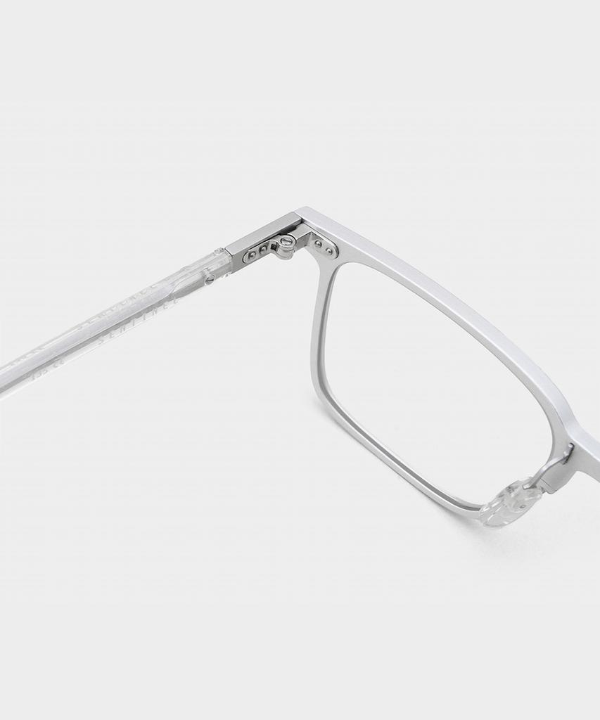 Akilla Sentinel 2212 05 09 Silver 48Size