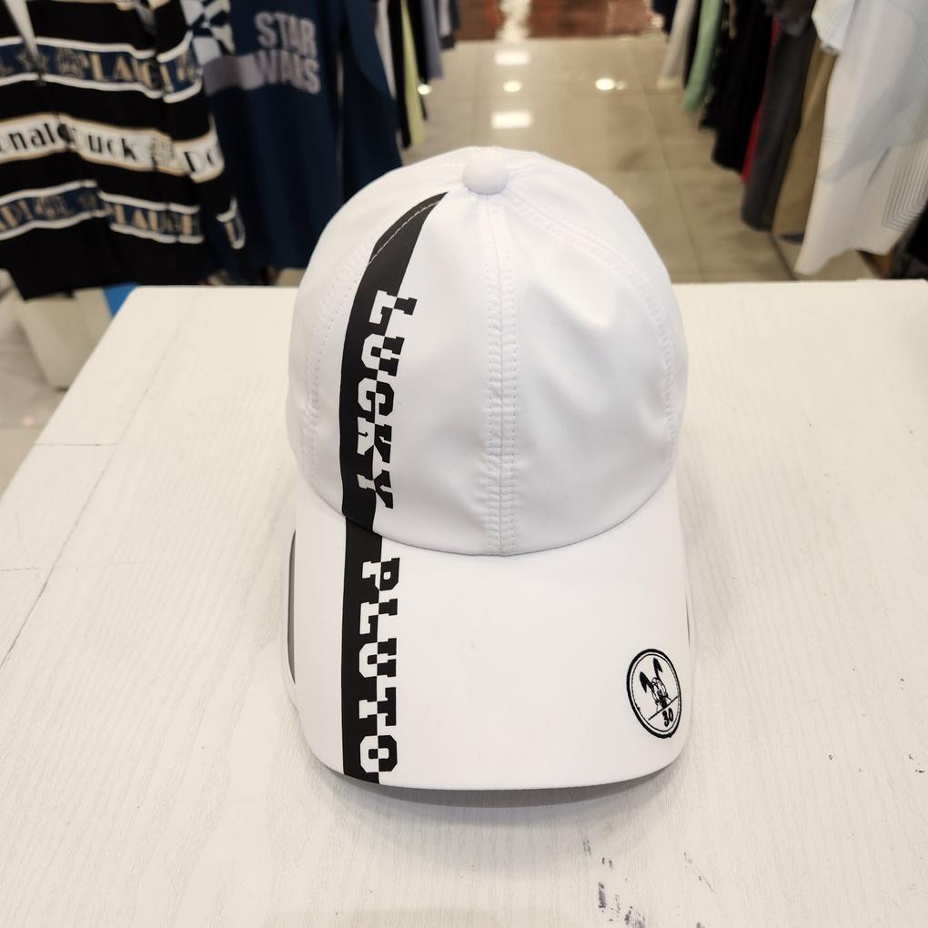 Men's functional ball cap with golf auxiliary window. Don't worry about the sun because the window is wide.